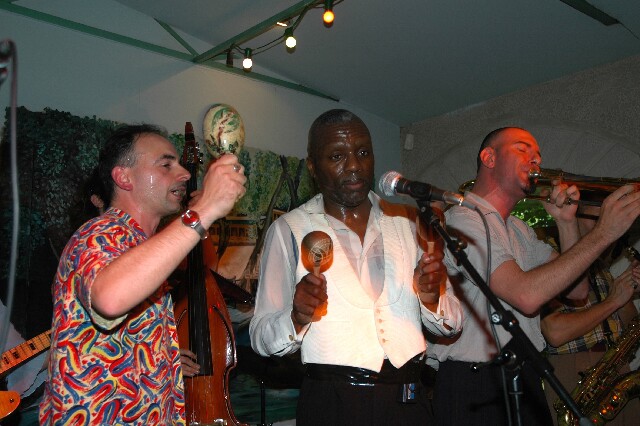 min 2006 05 14 guinguette mp 343